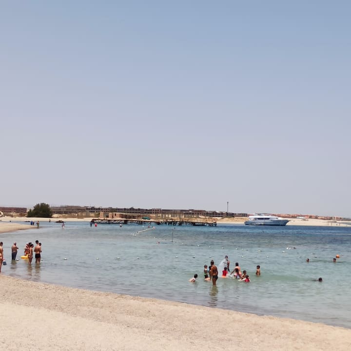 Strand Pensée Royal Garden Beach Resort