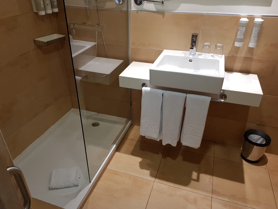 Zimmer Iberostar Waves Pinos Park