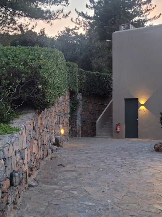 Gartenanlage Domes Aulus Elounda All-Inclusive Resort, Curio Collection by Hilton