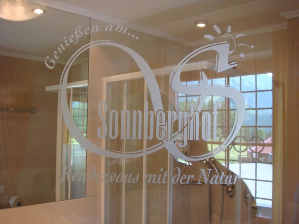 Bilder der Hotelanlage Gut Sonnberghof