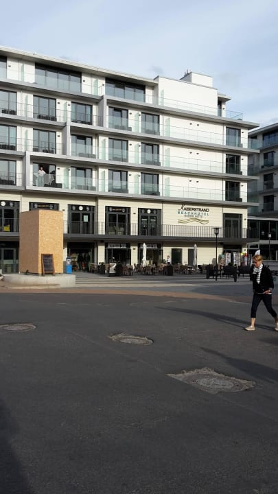Vorn SEETELHOTEL Kaiserstrand Beachhotel