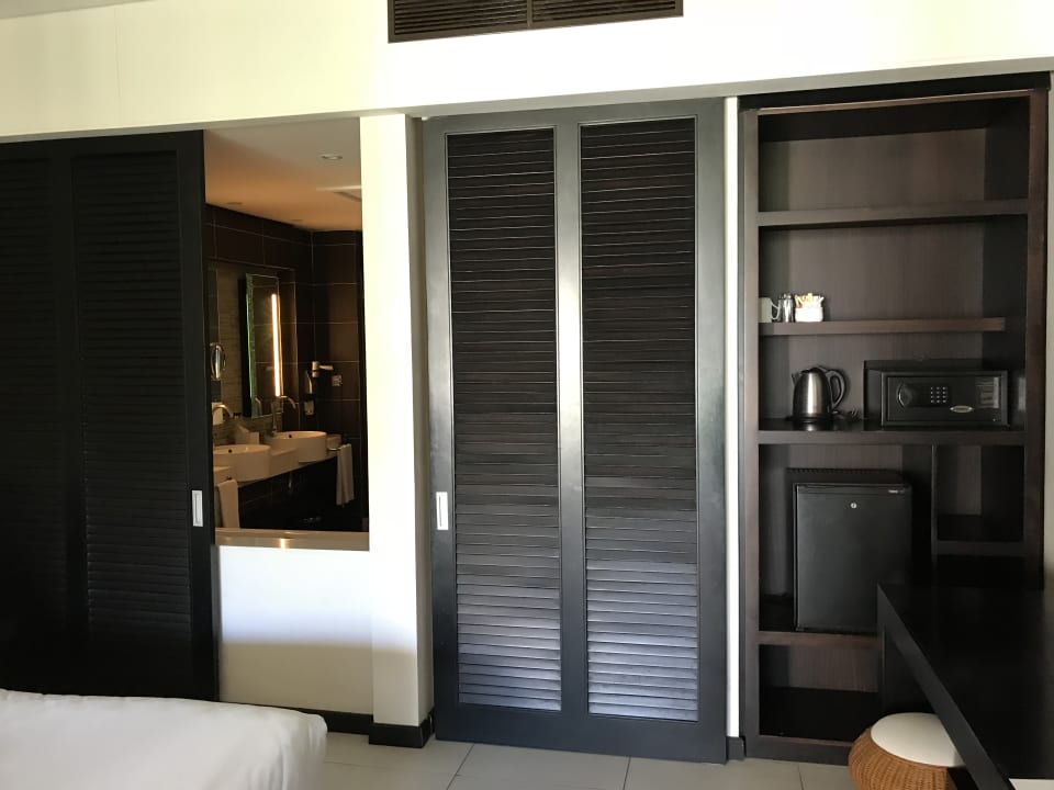 Zimmer Crystals Beach Resort Belle Mare, a member of Radisson Individuals