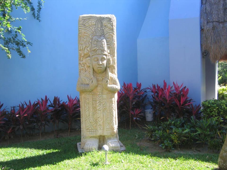 Maya Skulpturen Iberostar Selection Paraiso Maya Suites