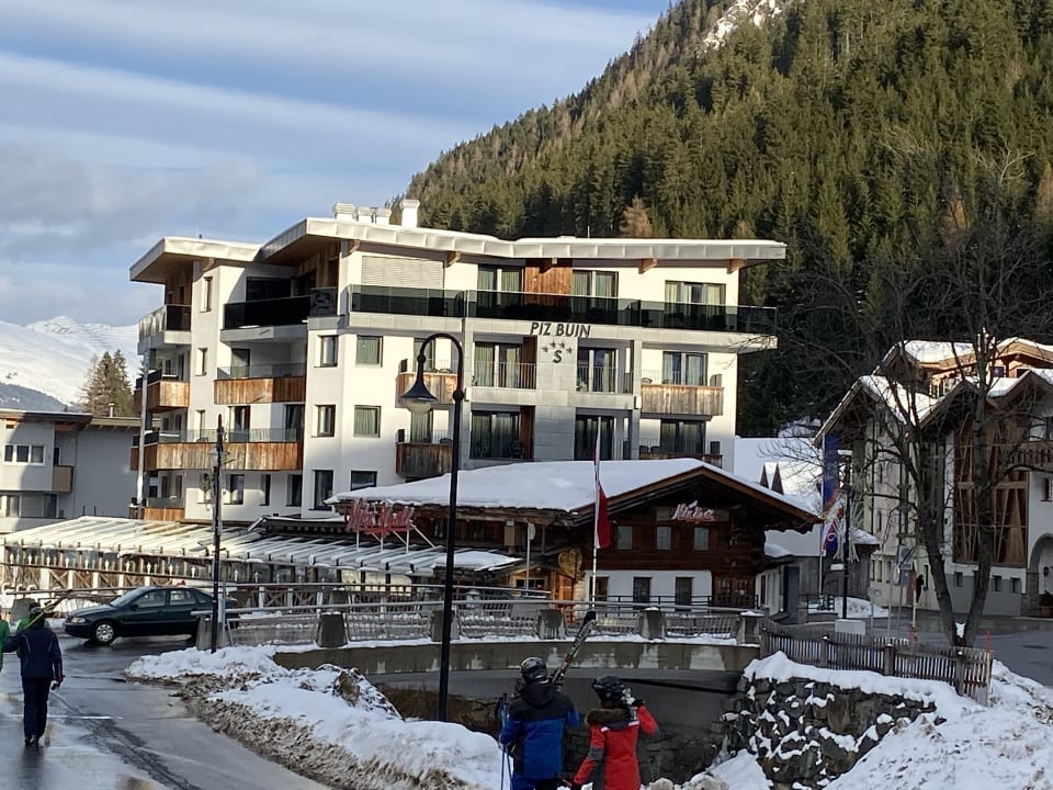 Außenansicht Hotel Piz Buin