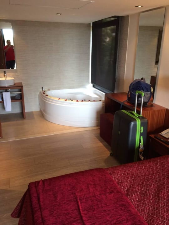 Massagewanne Protur Turo Pins Hotel