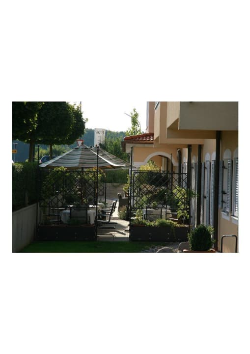 Gartenterrasse Restaurant Hotel Ampervilla
