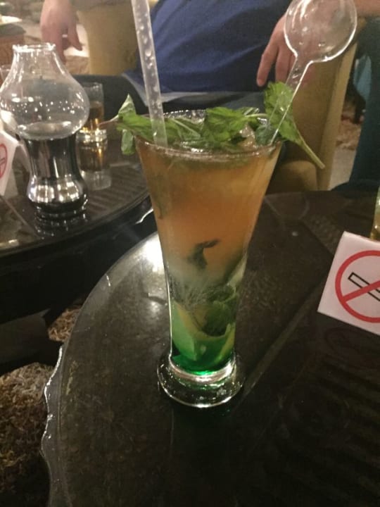 Der beste Cocktail in der Dolce Vita Bar Beach Albatros Resort