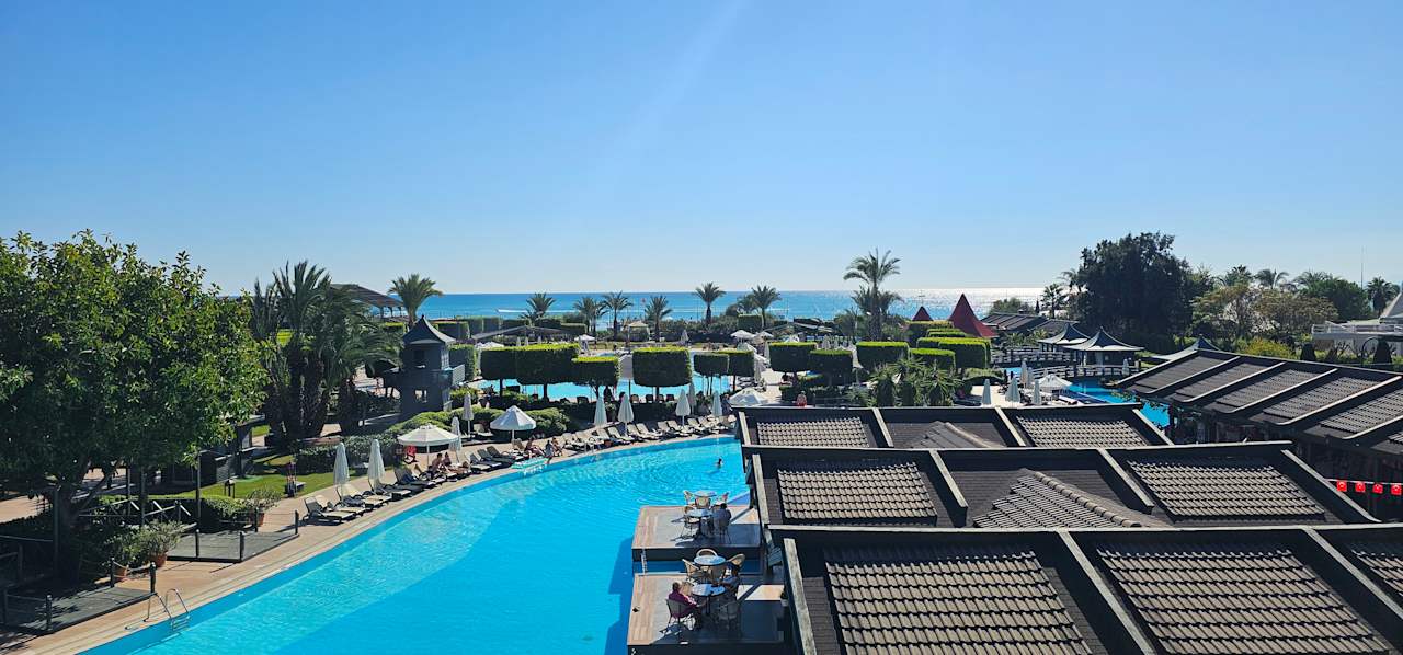 Pool Limak Lara Deluxe Hotel & Resort