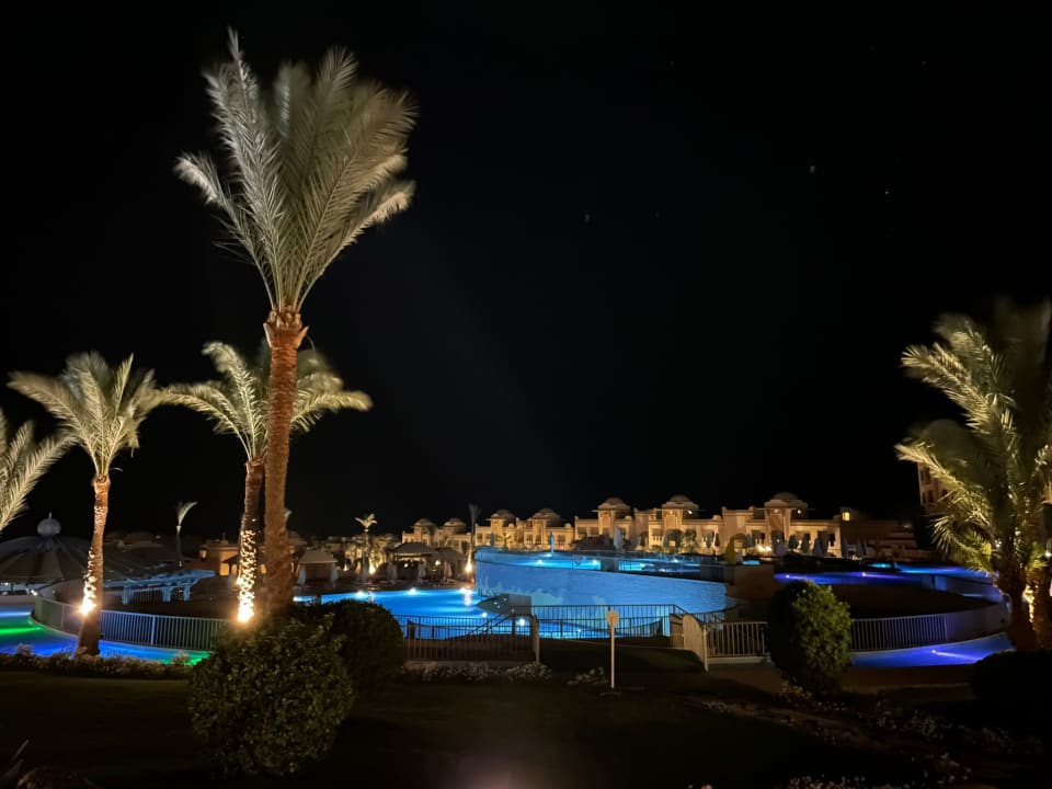 Pool Serenity Alpha Beach