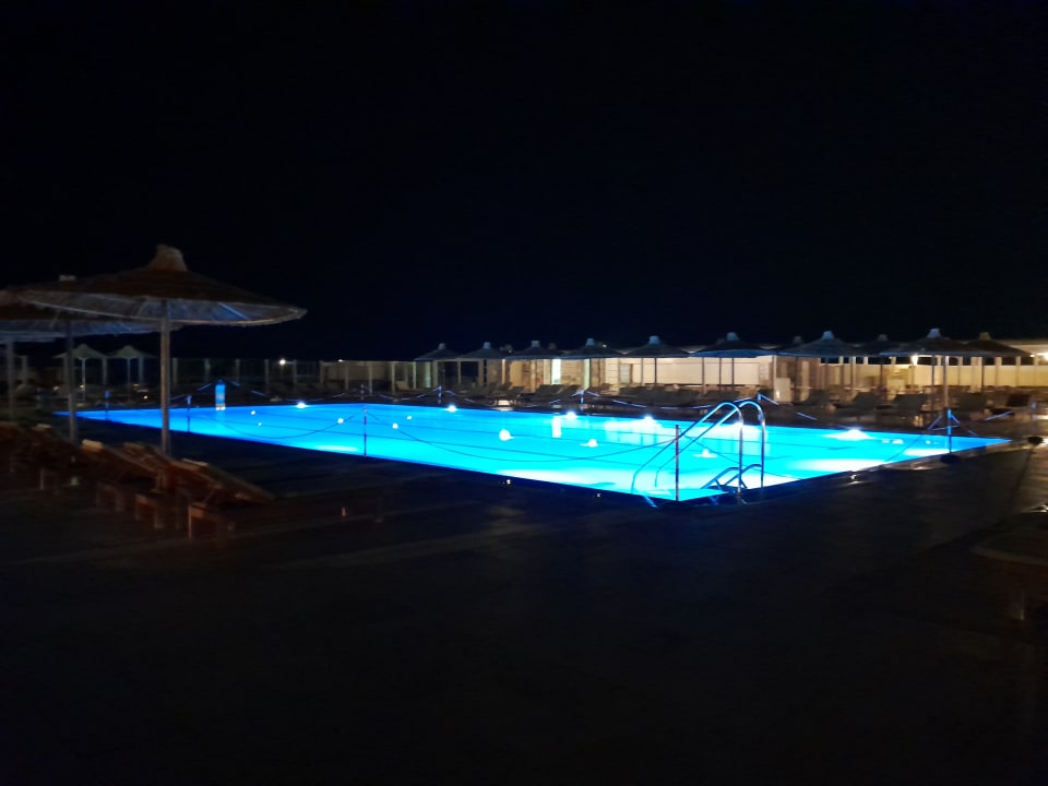 Pool Civitel Creta Beach