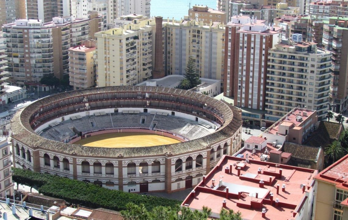Plaza de Toros and hotel Hotel MS Maestranza