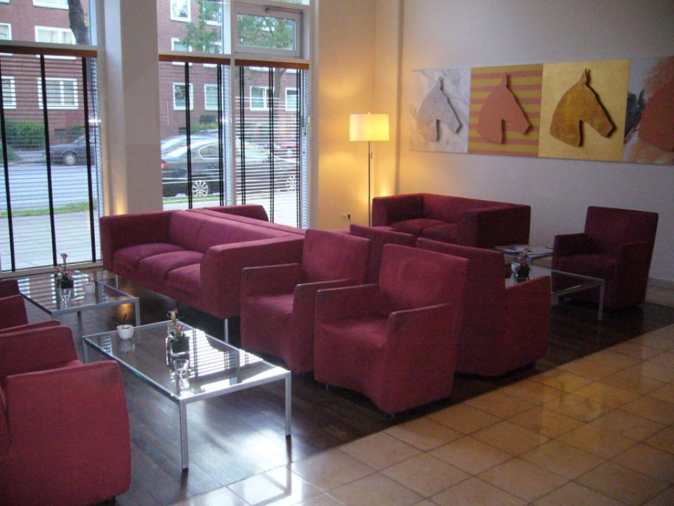 Lobby NH Hamburg Horner Rennbahn