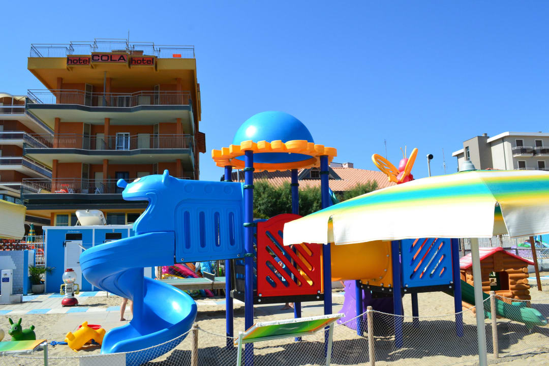 Parco giochi per i bambini Hotel Cola Bellaria
