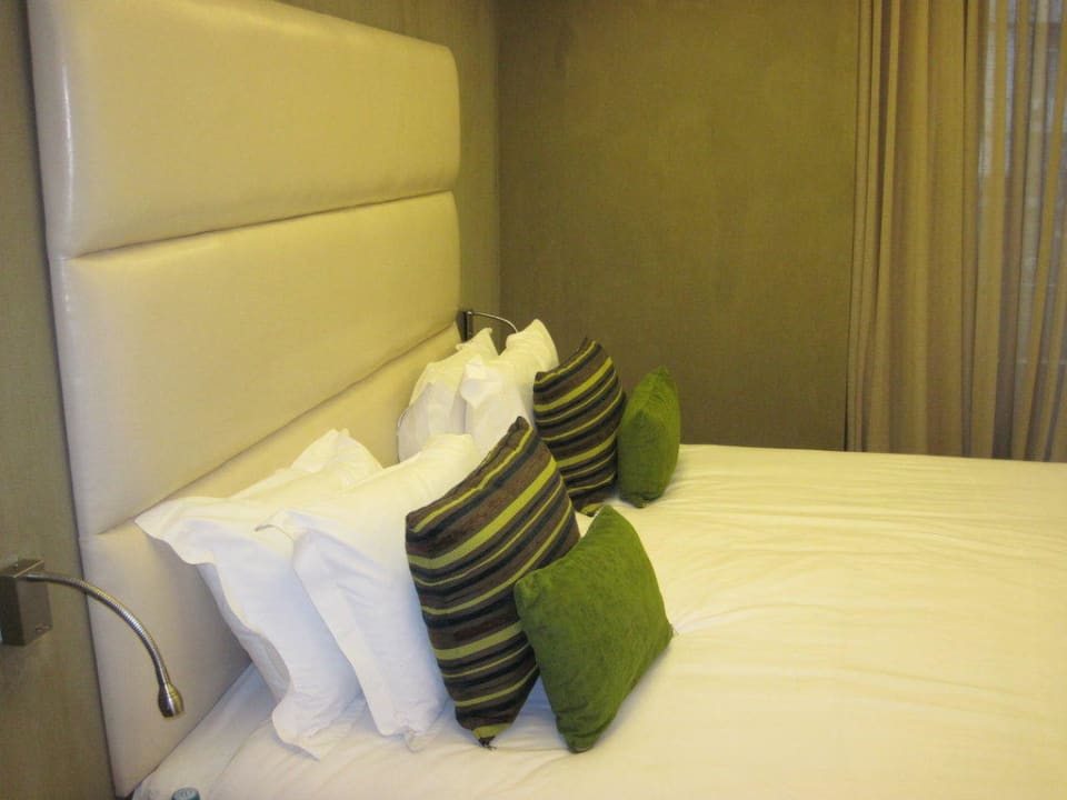 Номер Hotel Hollow on The Square Cape Town