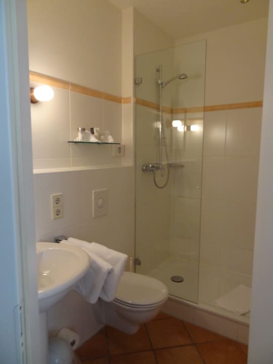 Badezimmer Hotel Drei Raben