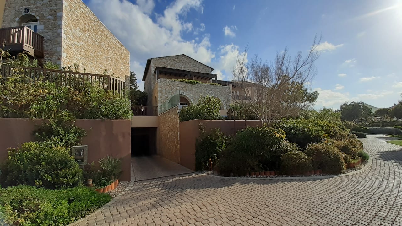 Außenansicht The Westin Resort Costa Navarino