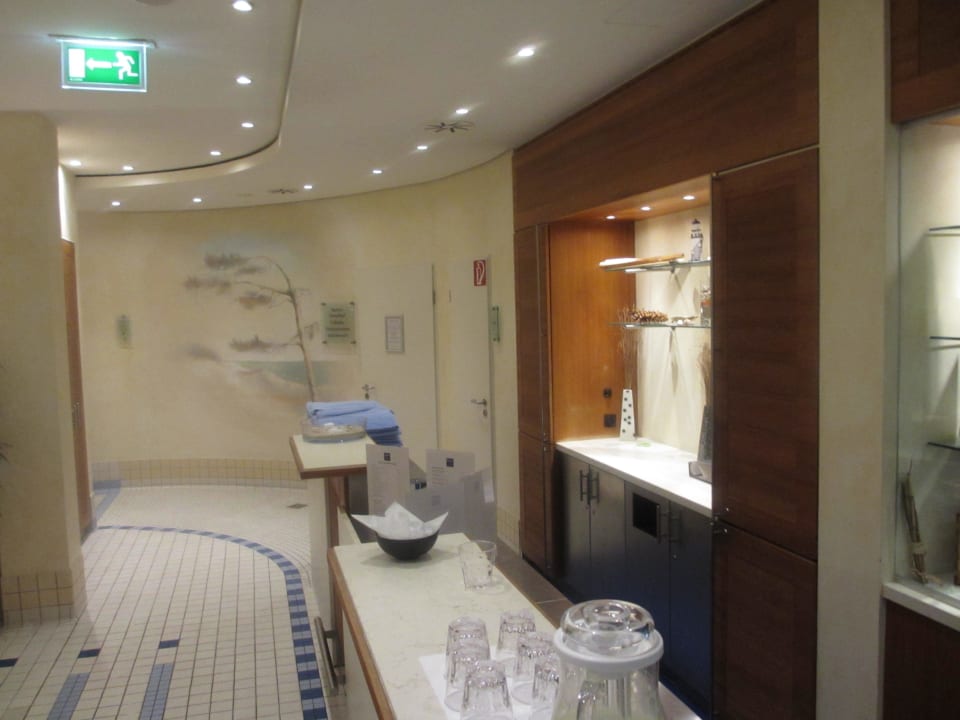 Zugang Dusche/Umkleide Dorint Strandhotel Binz