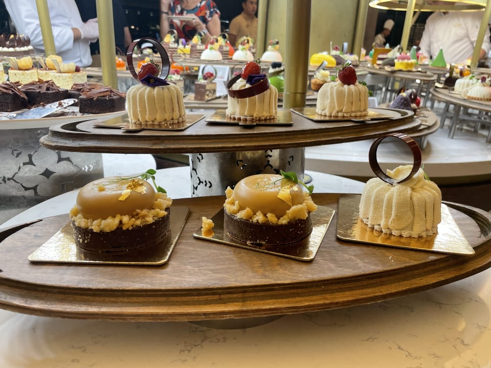 Gastro Gloria Serenity Resort