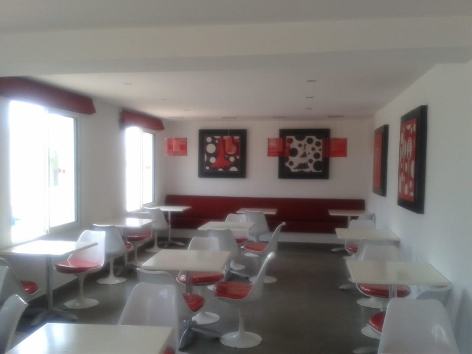 Terrassen Snack Bar 10-24 Uhr Samira Club