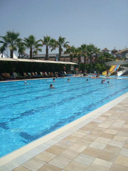 Pool 4 Hane Family Resort