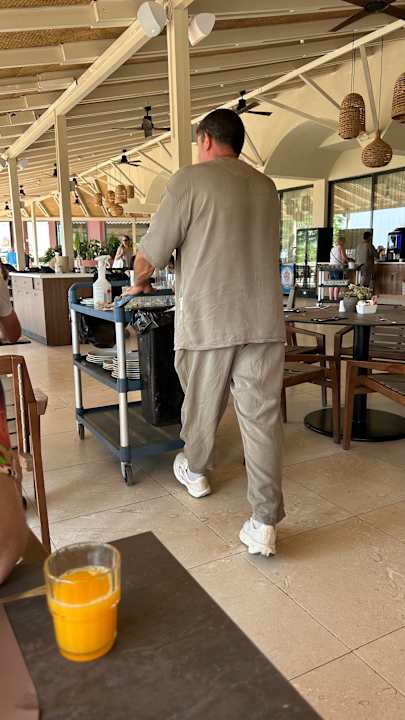 Gastro Domes Aulūs Zante, Autograph Collection