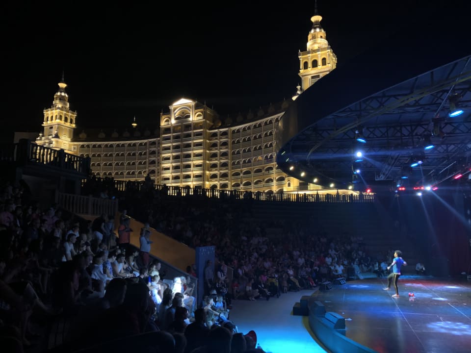 Außenansicht Royal Seginus