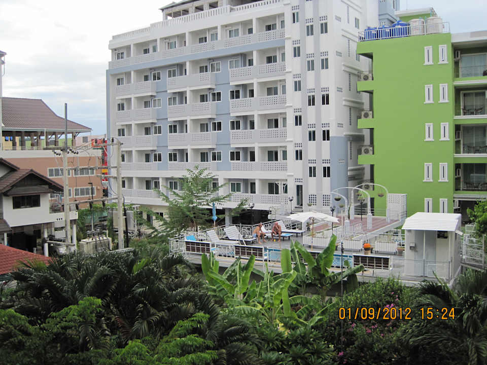 Sutus Court vom Opey aus Hotel Opey De Place