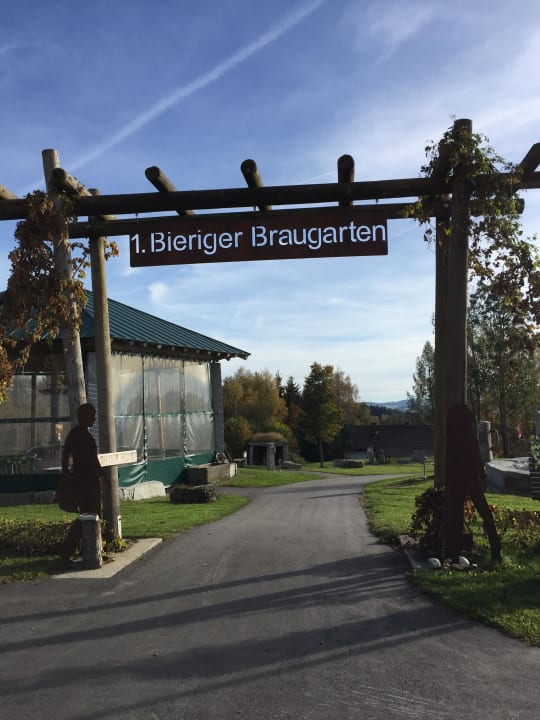 Garten 1. Bier & Wohlfühlhotel Gut Riedelsbach