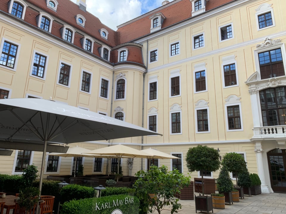 Außenansicht Hotel Taschenbergpalais Kempinski Dresden