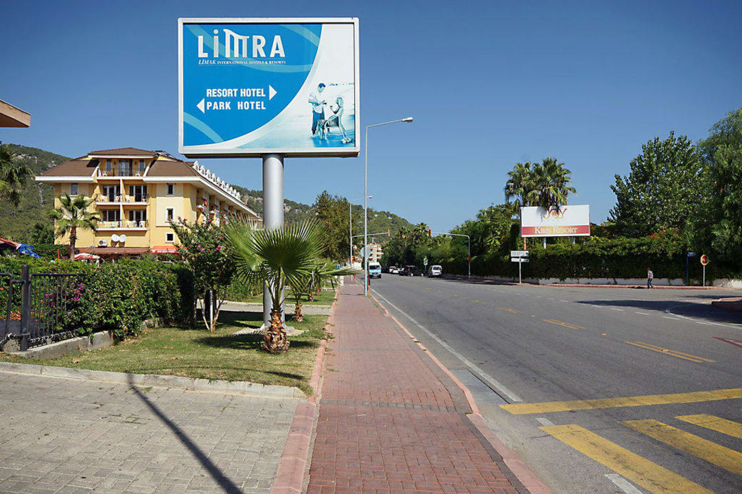 Hotel-Schild Limak Limra Hotel & Resort