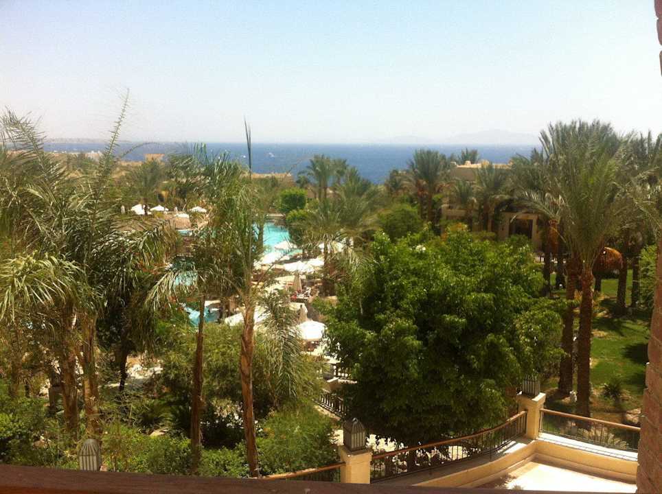 Blick vom Lobby-Restaurant über die Anlage The Grand Hotel Sharm El Sheikh