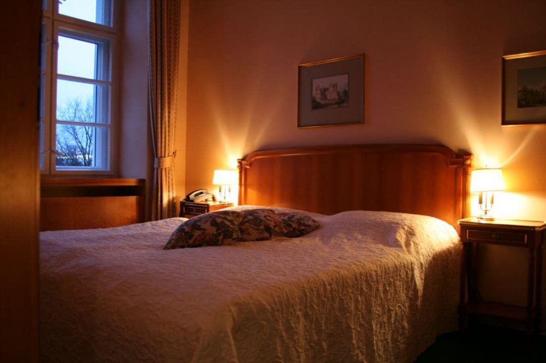 romantisches Schlafzimmer Hotel Schloss Lübbenau