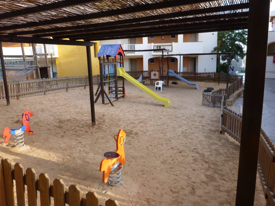 Spielplatz blau punta reina