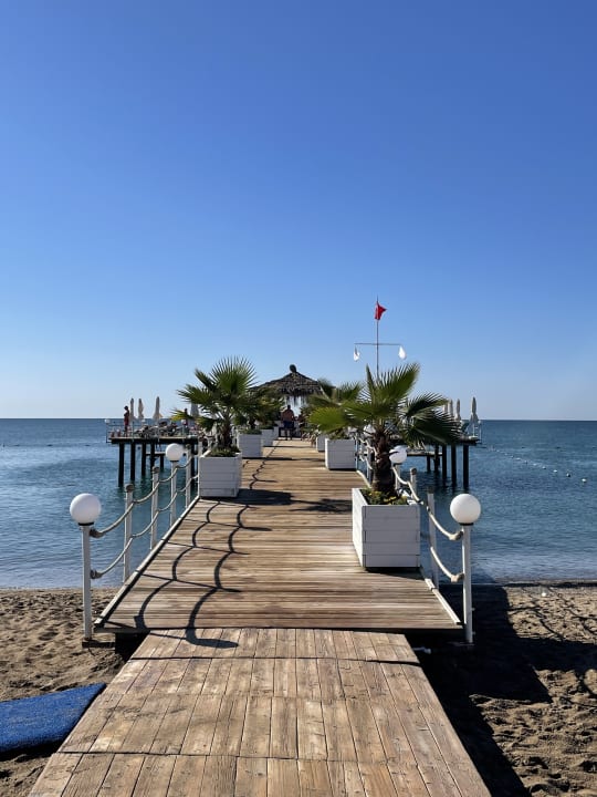 Strand Wyndham Garden Lara