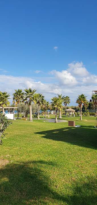 Gartenanlage TUI BLUE Oceanis Beach and Spa Resort