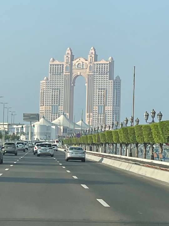 Außenansicht Rixos Marina Abu Dhabi