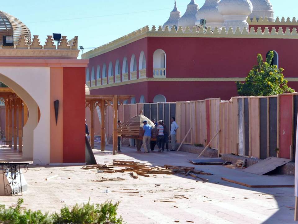 Baustelle am Kinderpool Pickalbatros Alf Leila Wa Leila Resort - Neverland Hurghada