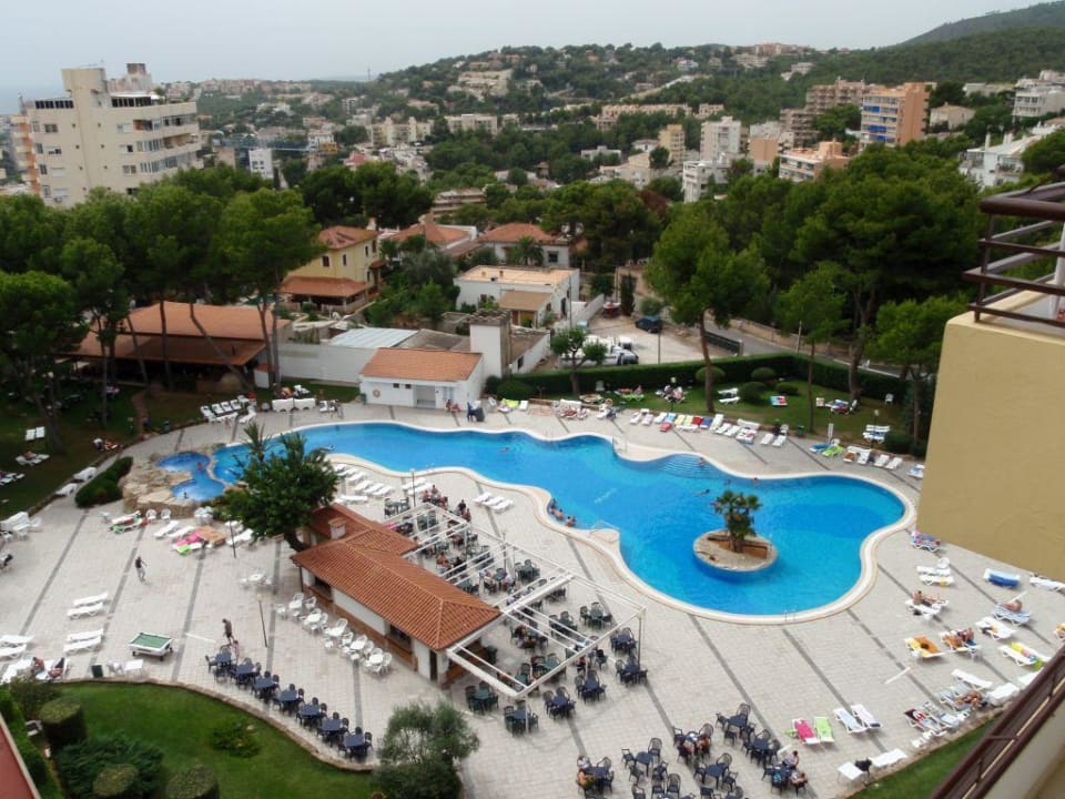 Widok z ostatniego pietra BQ Belvedere Hotel