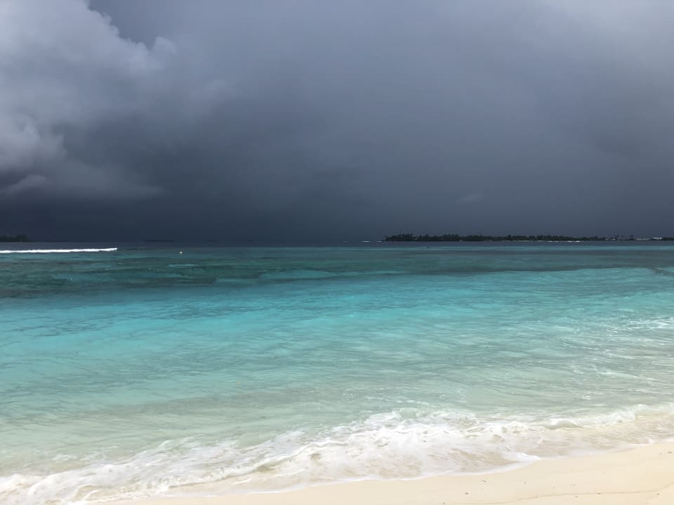 Strand Hotel Six Senses Laamu