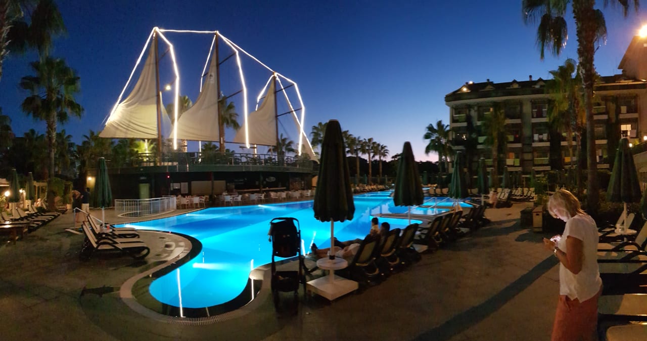 Pool Can Garden Resort