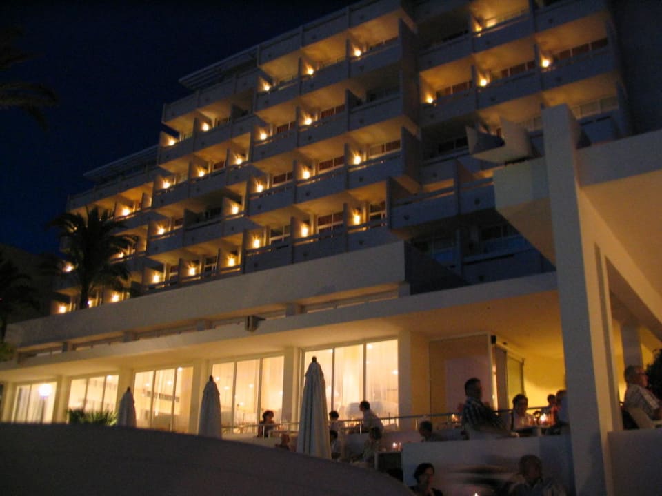 Am Abend Bikini Island & Mountain Hotel Es Trenc