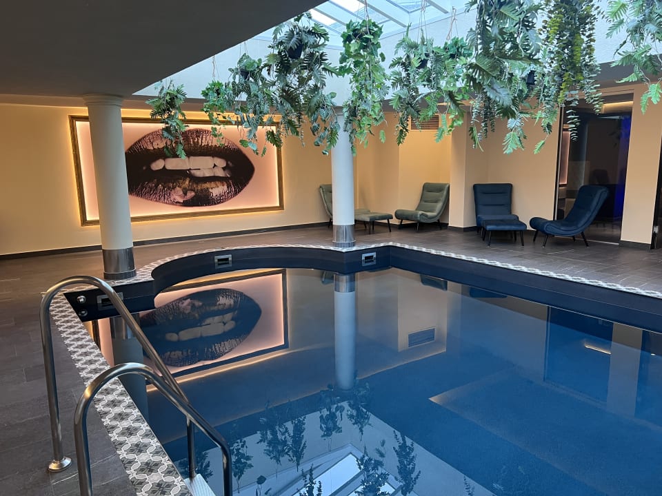 Pool LechLife Travelhouse Apartments