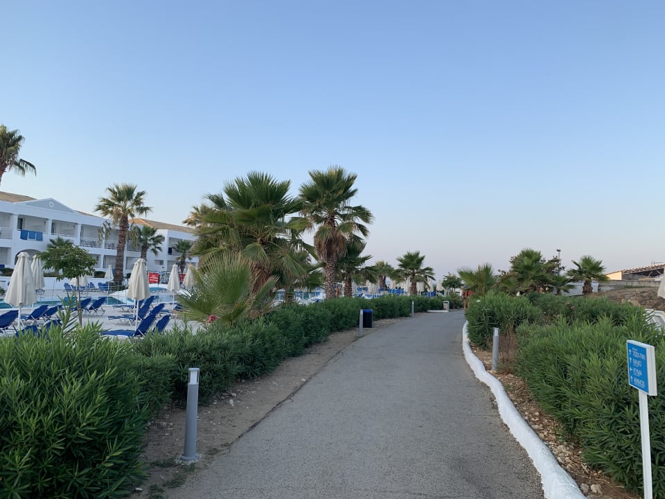 Gartenanlage Sandy Beach Resort