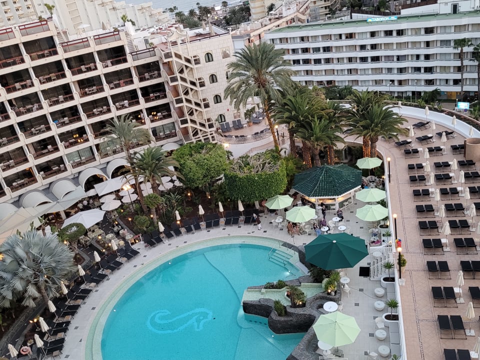 Pool Seaside Hotel Sandy Beach