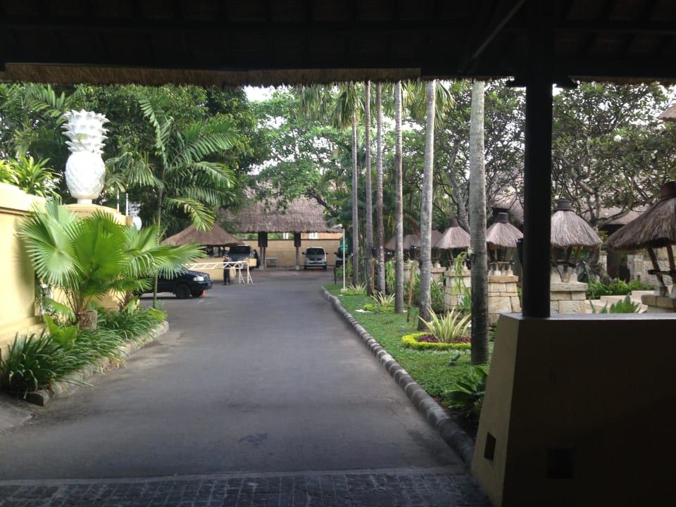 Außenanlagen Novotel Bali Benoa Hotel