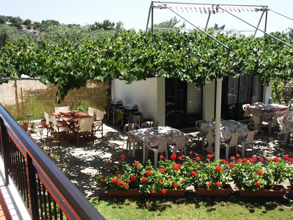 2 Küchen im Garten Gorgona Rooms