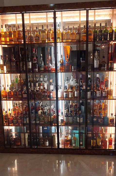 Gastro Acanthus Cennet Barut Collection