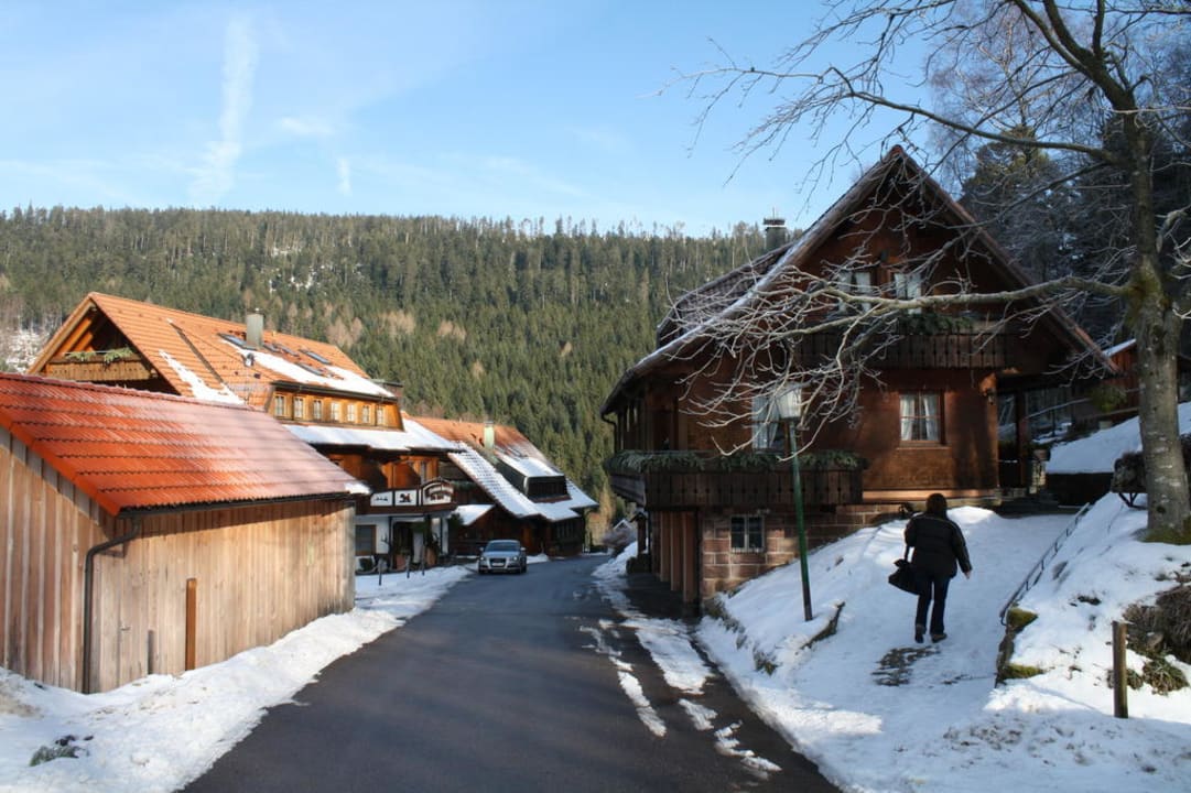 Außenansicht Wellnesshotel Forsthaus Auerhahn