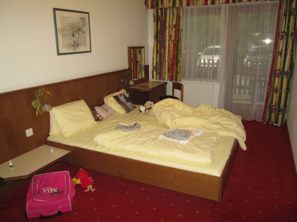 Der Schlafraum vom 52m2 Appartment Hotel Bellevue am See