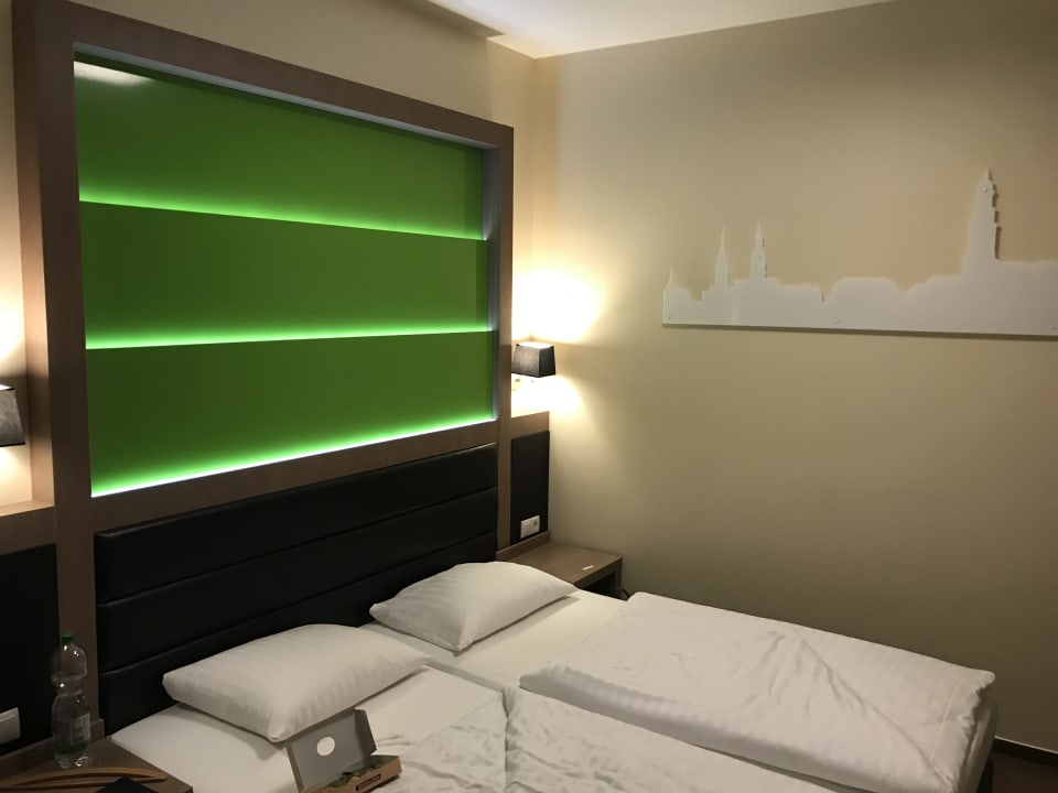 Zimmer Holiday Inn - the niu, Fusion Hamburg St. Georg